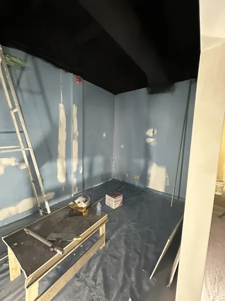 Treatment corner during wall repair and preparation